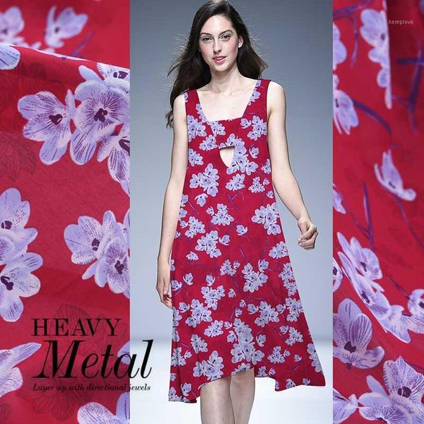 135cm wide silk cotton fabric red spring and summer new digital printing silk cotton fabric summer thin section dress1, Black;white
135cm wide silk cotton fabric red spring and summer new digital printing silk cotton fabric summer thin section dress1, Black;white