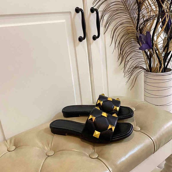 women slippers designer genuine leather grid rivet flat slides non-slip wear-resistant sandal lady 5.5cm high heels size 35-42, Black
women slippers designer genuine leather grid rivet flat slides non-slip wear-resistant sandal lady 5.5cm high heels size 35-42, Black