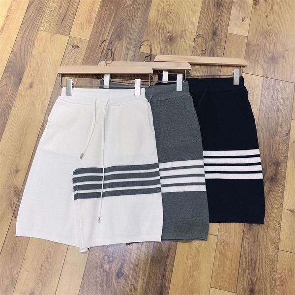 spring and summer four bar tb waffle couple fashion wide leg pants loose men's and women's shorts, White;black
spring and summer four bar tb waffle couple fashion wide leg pants loose men's and women's shorts, White;black