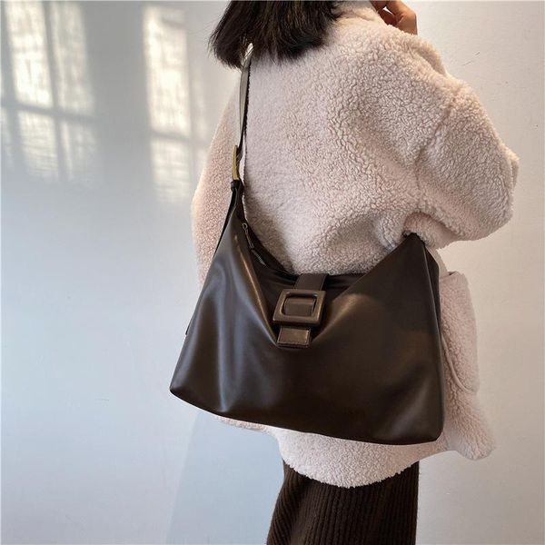 totes 2022 retro soft leather pu handbag simple large capacity shoulder messenger bag
totes 2022 retro soft leather pu handbag simple large capacity shoulder messenger bag