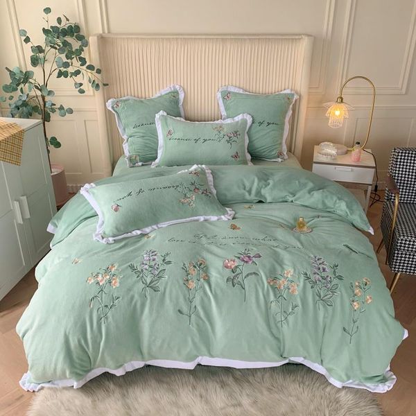 green double sided warm soft velvet fleece floral bouquet bedding duvet set pillowcases bed embroidery cover sheet king
green double sided warm soft velvet fleece floral bouquet bedding duvet set pillowcases bed embroidery cover sheet king