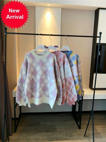 2021 new autumn new loose outer nightgown wear soft, lazy style pullover diamond color female block ledl, White;black
2021 new autumn new loose outer nightgown wear soft, lazy style pullover diamond color female block ledl, White;black