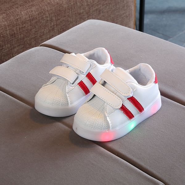 21-30 glowing breathable casual children led size light up shoes baby toddler luminous sneakers, Black;red
21-30 glowing breathable casual children led size light up shoes baby toddler luminous sneakers, Black;red