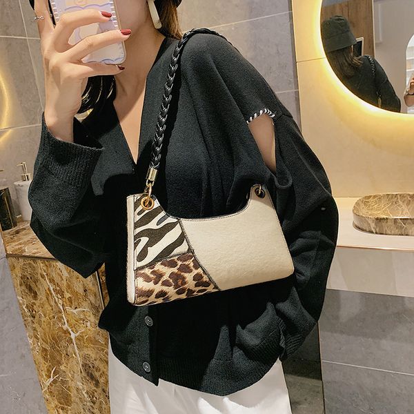 small design bag for women 2020 new fashion fashion net red simple underarm bag portable one shoulder stick bag c1114
small design bag for women 2020 new fashion fashion net red simple underarm bag portable one shoulder stick bag c1114