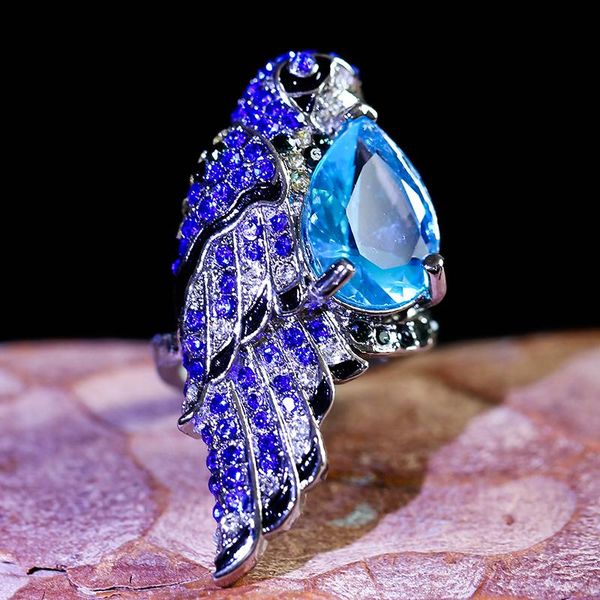 cluster rings fashion women cute parrot ring classic lady stone crystal engagement jewelry for female friend party gift 30m612, Golden;silver
cluster rings fashion women cute parrot ring classic lady stone crystal engagement jewelry for female friend party gift 30m612, Golden;silver