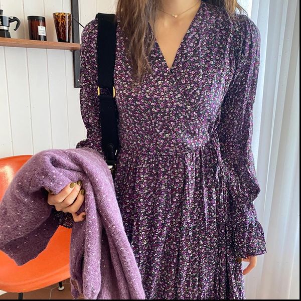 midi floral pleated dress women chiffon v neck long sleeve spring 2021 red korean retro purple vestido ladies dresses ropa mujer, Black;gray
midi floral pleated dress women chiffon v neck long sleeve spring 2021 red korean retro purple vestido ladies dresses ropa mujer, Black;gray