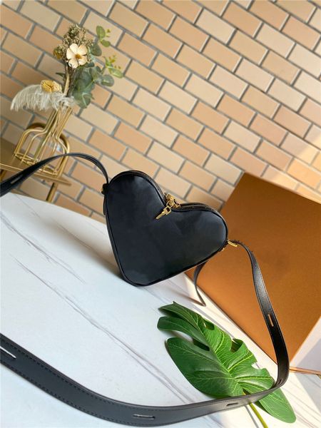 women designer handbags sweet heart genuine leather crossbody bags tote clutch bag single shoulder bag purses
women designer handbags sweet heart genuine leather crossbody bags tote clutch bag single shoulder bag purses