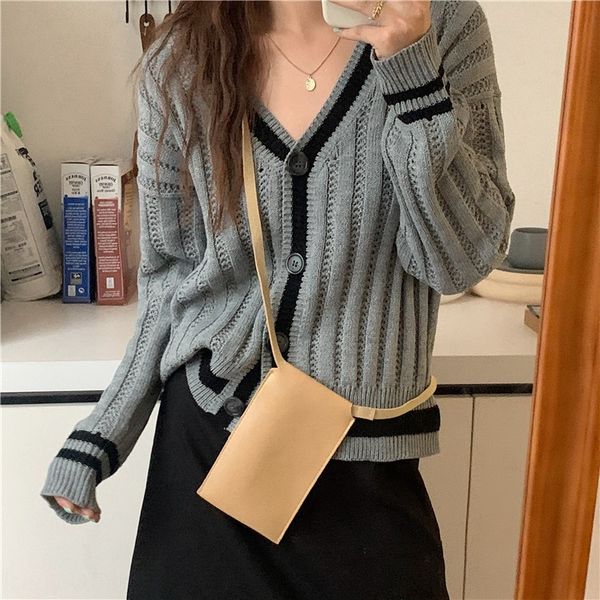 куртка корейской версия рыхлые моды универсальной осени студента вверх sweatersweater свитера v-образный вырез сверху цветной полоса длинный, White;black
куртка корейской версия рыхлые моды универсальной осени студента вверх sweatersweater свитера v-образный вырез сверху цветной полоса длинный, White;black