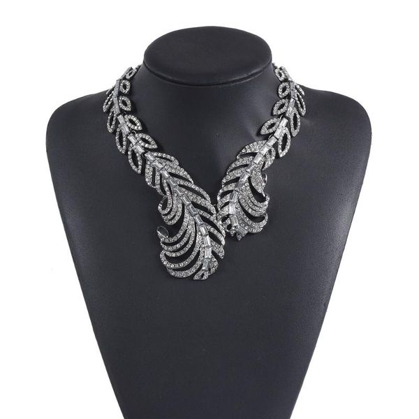 chokers vintage jewelry design full created crystal leaf statement necklace collares women bijoux wholesale, Golden;silver
chokers vintage jewelry design full created crystal leaf statement necklace collares women bijoux wholesale, Golden;silver