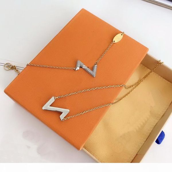europe america fashion jewelry sets lady women engraved v initials with full diamond volt pendant necklace bracelet sets, Silver
europe america fashion jewelry sets lady women engraved v initials with full diamond volt pendant necklace bracelet sets, Silver