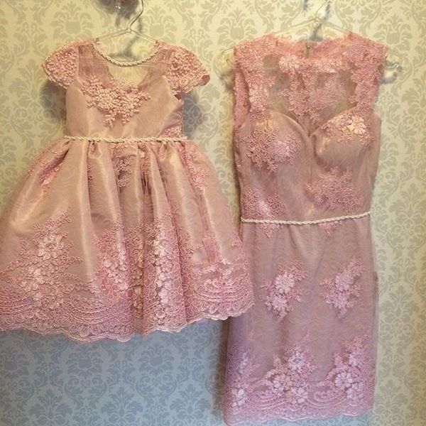 lovely pink little girls pageant dress with bow princess applique lace ball tutu communion gowns toddler birthday party dresses, Red;yellow 
lovely pink little girls pageant dress with bow princess applique lace ball tutu communion gowns toddler birthday party dresses, Red;yellow