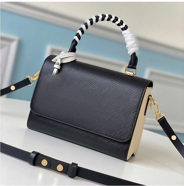 foreign trade original single female handbag highquality genuine leather cosmetic bag luxury big designer messenger bag european american
foreign trade original single female handbag highquality genuine leather cosmetic bag luxury big designer messenger bag european american