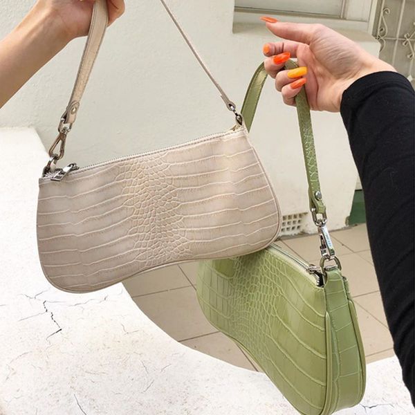 vintage alligator women shoulder bags designer baguettes shape handbags retro luxury messenger bag lady small saddle purses 2020 c1016
vintage alligator women shoulder bags designer baguettes shape handbags retro luxury messenger bag lady small saddle purses 2020 c1016