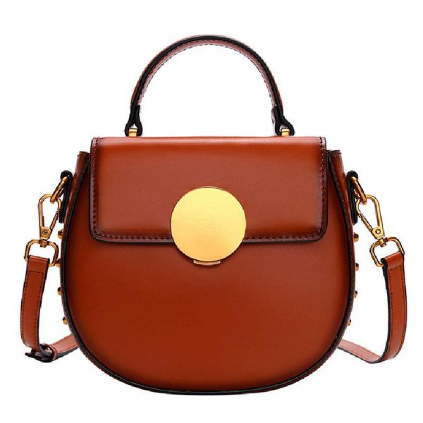 luxurious design new retro rivet saddle bag portable shoulder bag famous lock design genuine leather female fashion handbag
luxurious design new retro rivet saddle bag portable shoulder bag famous lock design genuine leather female fashion handbag