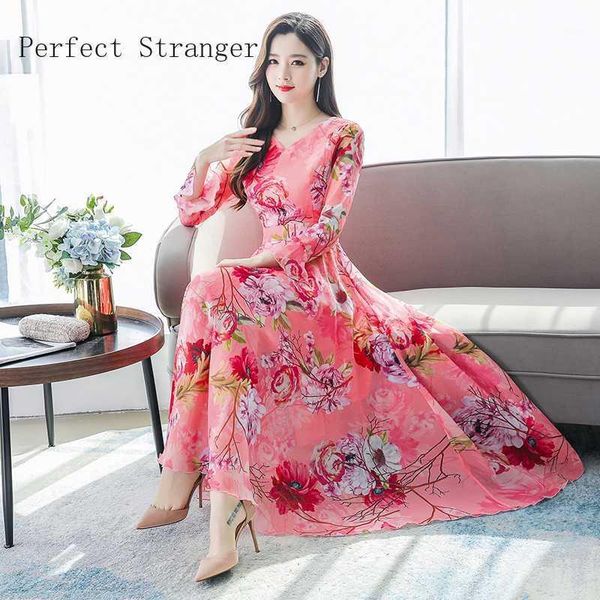 2020 autumn new arrival v collar flower printed long sleeve women chiffon long dress1, Black;gray
2020 autumn new arrival v collar flower printed long sleeve women chiffon long dress1, Black;gray