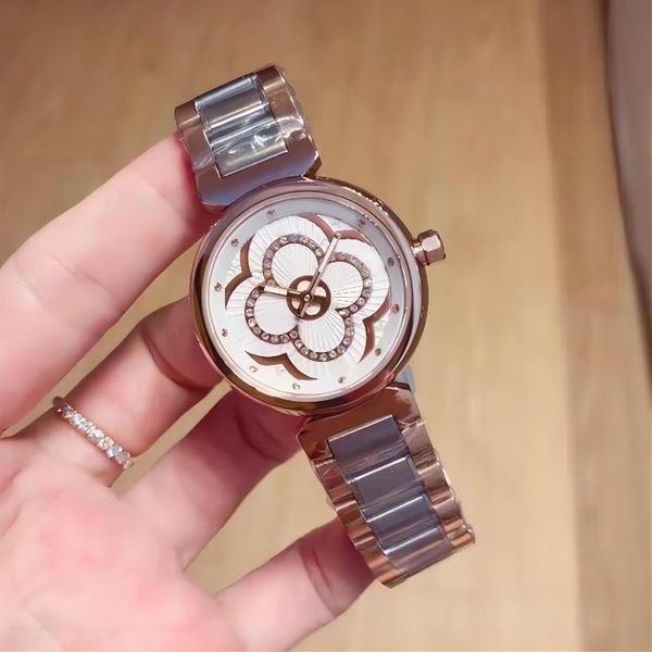 women's flower watch luxury letter v wristwatch fashion little diamond dial stainless strap quartz battery watches l27, Slivery;brown
women's flower watch luxury letter v wristwatch fashion little diamond dial stainless strap quartz battery watches l27, Slivery;brown