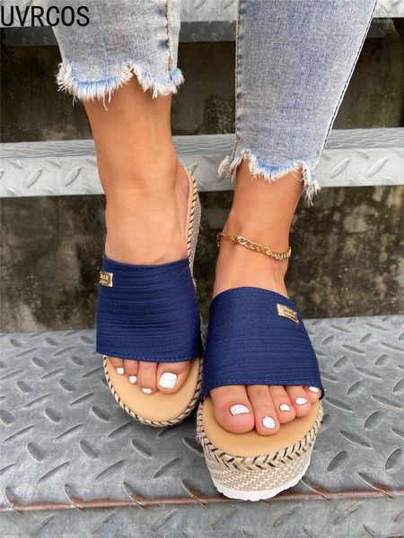 2021 new women's slippers solid color metal decorative high-heeled women's slippers outdoor fashion shoes1, Black
2021 new women's slippers solid color metal decorative high-heeled women's slippers outdoor fashion shoes1, Black