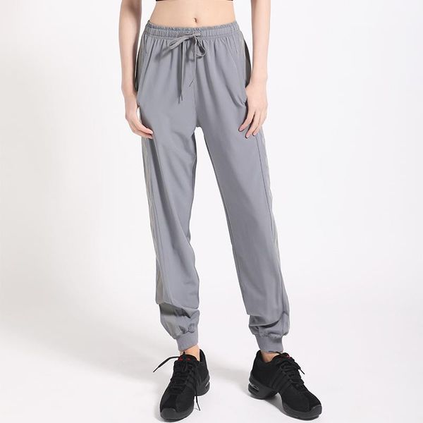 harem pants women elastic waist casual loose sweatpants pants sport dance cycling jogging trousers hip hop, Black;white
harem pants women elastic waist casual loose sweatpants pants sport dance cycling jogging trousers hip hop, Black;white