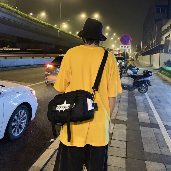 messenger men's fashion brand korean version ins super fire chest bag girls leisure backpack street shoulder c1111
messenger men's fashion brand korean version ins super fire chest bag girls leisure backpack street shoulder c1111