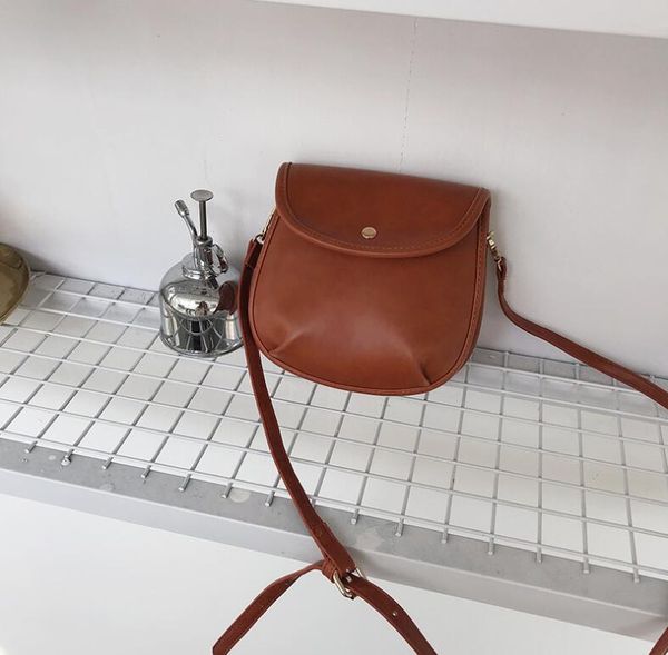 2020 женщины сумки на ремне crossbody малый квадратный мешок мини девочек прекрасные повседневный темперамент сумка
2020 женщины сумки на ремне crossbody малый квадратный мешок мини девочек прекрасные повседневный темперамент сумка
