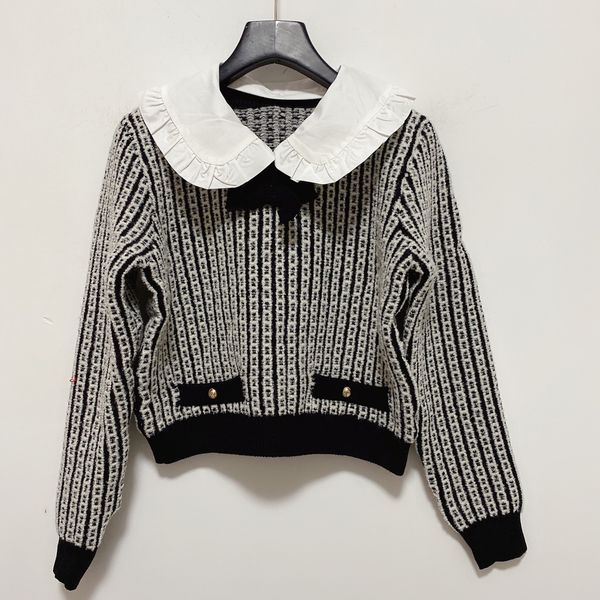 108 2021 spring brand same style sweater long sleeve lapel neck fashion womens clothes womens pullover nishi, White;black
108 2021 spring brand same style sweater long sleeve lapel neck fashion womens clothes womens pullover nishi, White;black