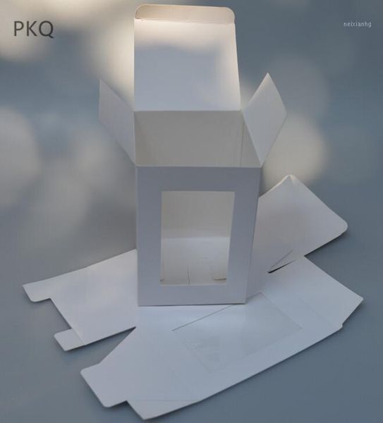 gift wrap folding kraft paper box with transparent pvc window packaging present cajas de carton white packing window1
gift wrap folding kraft paper box with transparent pvc window packaging present cajas de carton white packing window1