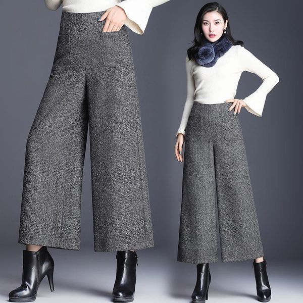 2020 autumn and winter women's fashion large size wide-legged pants female vintage plus size tall waist plaid woolen pants, Black;white
2020 autumn and winter women's fashion large size wide-legged pants female vintage plus size tall waist plaid woolen pants, Black;white