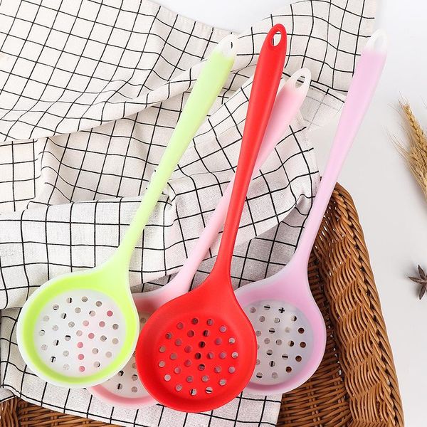 spoons 1pcs filter spoon colander durable heat resistant non-stick cooking strainer kitchen tool silicone long handle
spoons 1pcs filter spoon colander durable heat resistant non-stick cooking strainer kitchen tool silicone long handle
