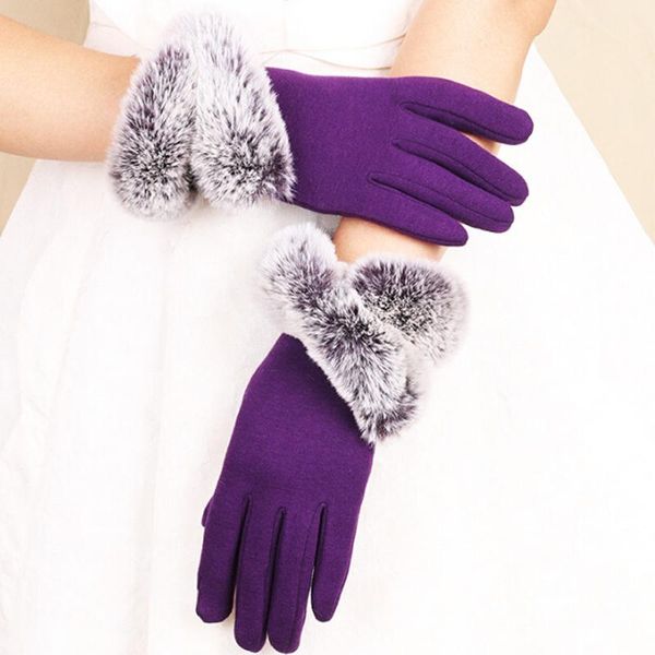 fashion women touching screen gloves for skiing outdoor winter warm lady gloves soft fake fur lining mittens cashmere
fashion women touching screen gloves for skiing outdoor winter warm lady gloves soft fake fur lining mittens cashmere