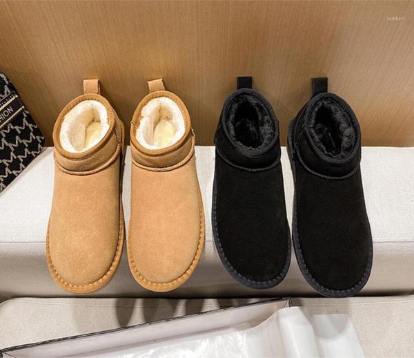 2020 lady winter warm short shoes genuine leather ankle boots women waterproof snow boots1, Black
2020 lady winter warm short shoes genuine leather ankle boots women waterproof snow boots1, Black