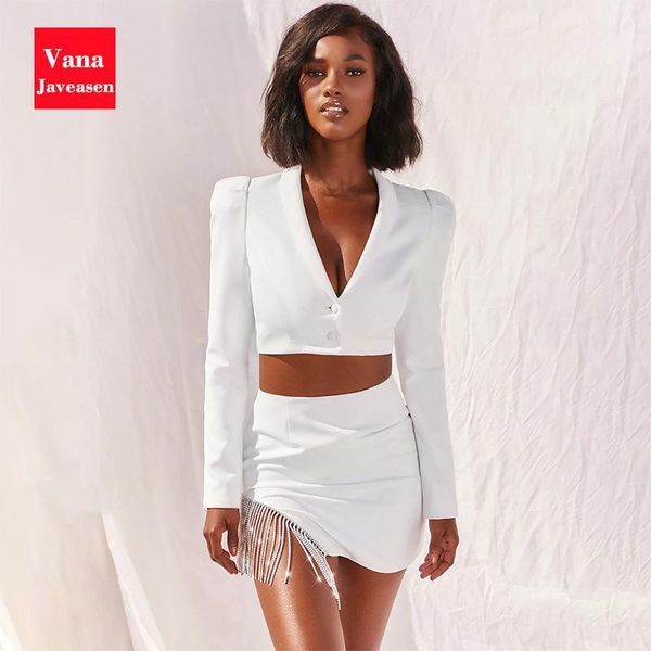 2pcs women's clothes set tailored coat short v-neck button long sleeve high waist tassel crystal skirts set1, White 
2pcs women's clothes set tailored coat short v-neck button long sleeve high waist tassel crystal skirts set1, White