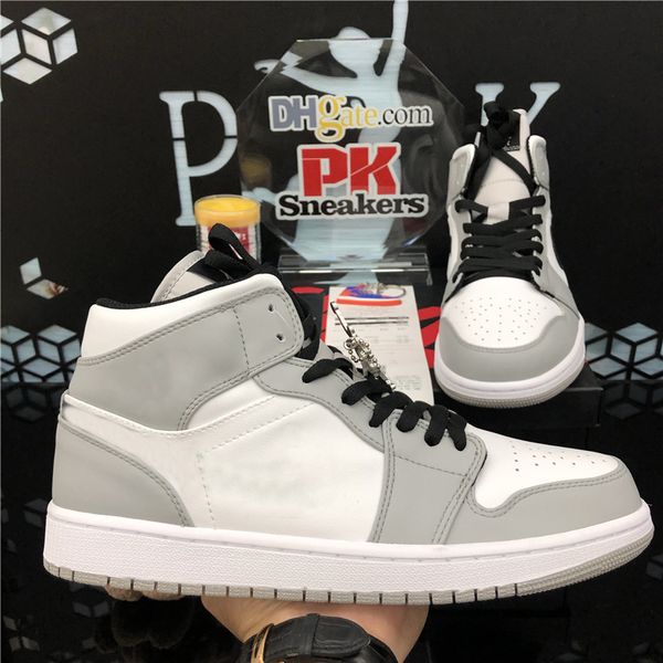 jumpman 1 1s basketball shoes men women dark mochas university blue 1 high basketball sneakers chicagos silver toe designer outdoor sports t
jumpman 1 1s basketball shoes men women dark mochas university blue 1 high basketball sneakers chicagos silver toe designer outdoor sports t