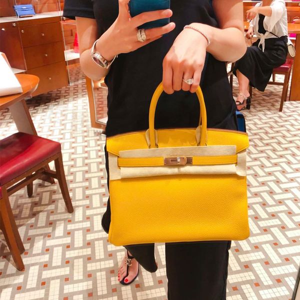 2020 new trendy head layer cowhide lychee pattern birkin bag womens leather bags handbag shoulder crossbody kelly big bag
2020 new trendy head layer cowhide lychee pattern birkin bag womens leather bags handbag shoulder crossbody kelly big bag