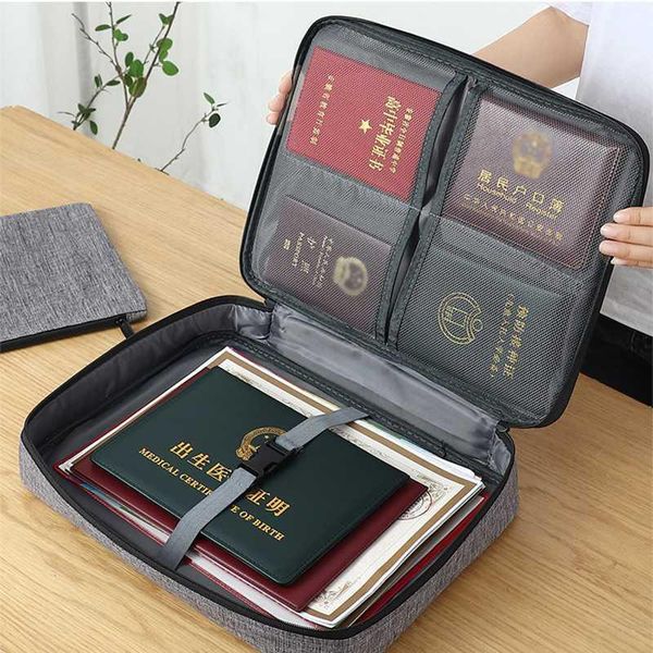 men's business briefcase office certificate storage bag meeting a4 documents handbag travel file data organize package accessory1
men's business briefcase office certificate storage bag meeting a4 documents handbag travel file data organize package accessory1