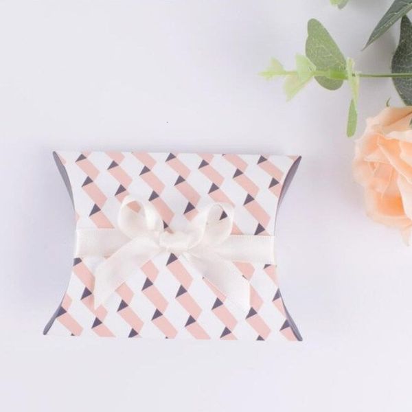 favor pillow shape wedding party favour cute candy boxes pink gift paper box bags birthday supply bag
favor pillow shape wedding party favour cute candy boxes pink gift paper box bags birthday supply bag