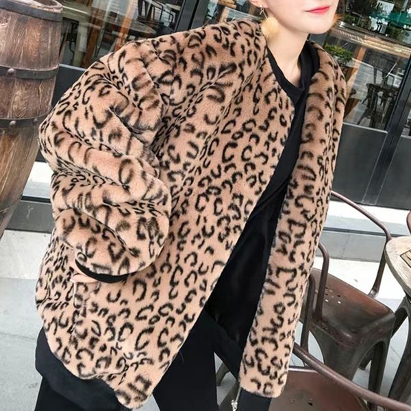 2020 winter loose casual faux fur overcoat women fashion long sleeve zipper leopard print lazy style fur jackets outwear ladyx1016, Black;brown
2020 winter loose casual faux fur overcoat women fashion long sleeve zipper leopard print lazy style fur jackets outwear ladyx1016, Black;brown