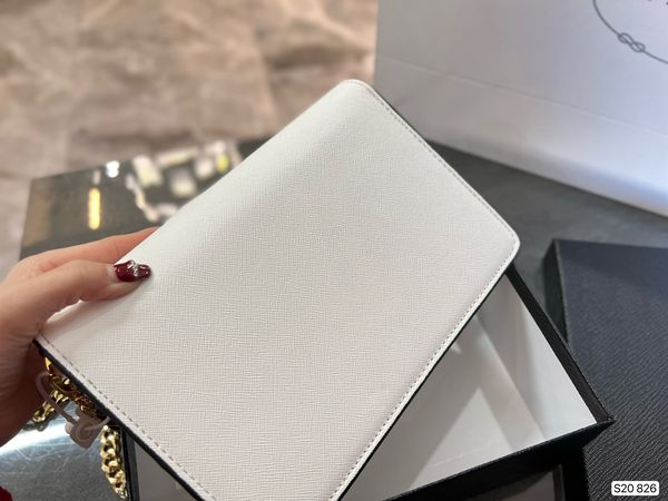 2022cross grain cowhide womens shoulde bags leather diagonal crossbody p bag luxury designer handbags for women card holder smal
2022cross grain cowhide womens shoulde bags leather diagonal crossbody p bag luxury designer handbags for women card holder smal