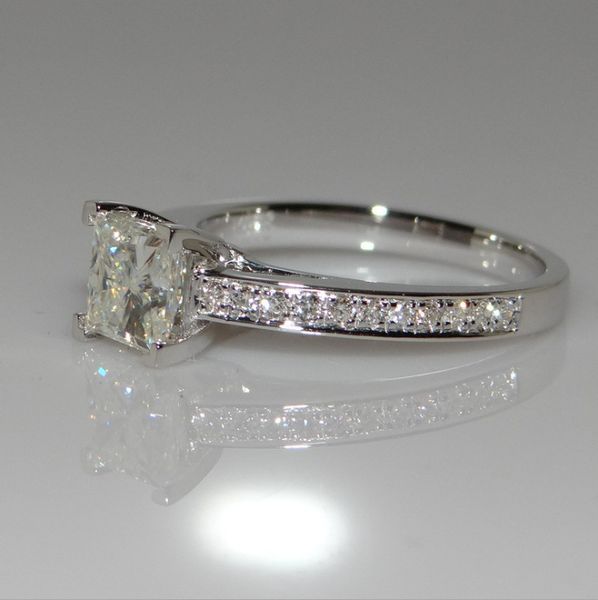 square diamond princess ring four-claw womens artificial diamond wedding simple japanese and korean fashion diamond ring zircon ring, Silver
square diamond princess ring four-claw womens artificial diamond wedding simple japanese and korean fashion diamond ring zircon ring, Silver
