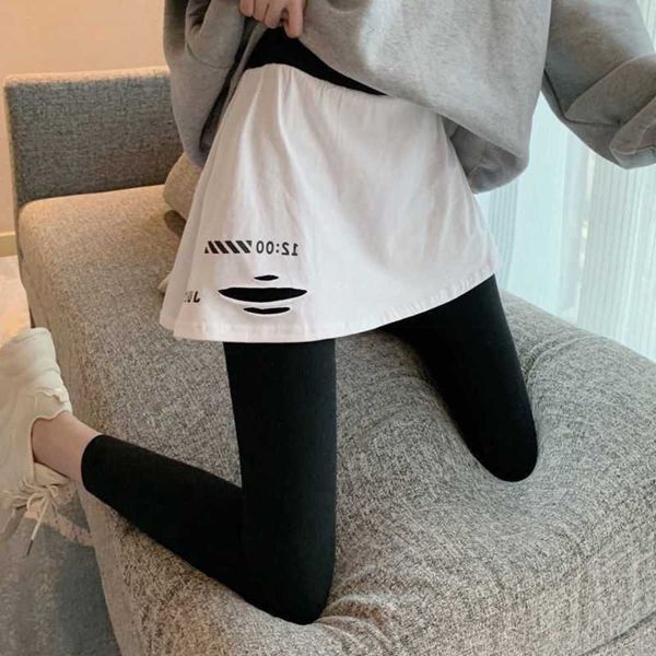 2021 new tights versatile splicing skirt one tide fake two piece leggings for women in autumn and winter, Black
2021 new tights versatile splicing skirt one tide fake two piece leggings for women in autumn and winter, Black