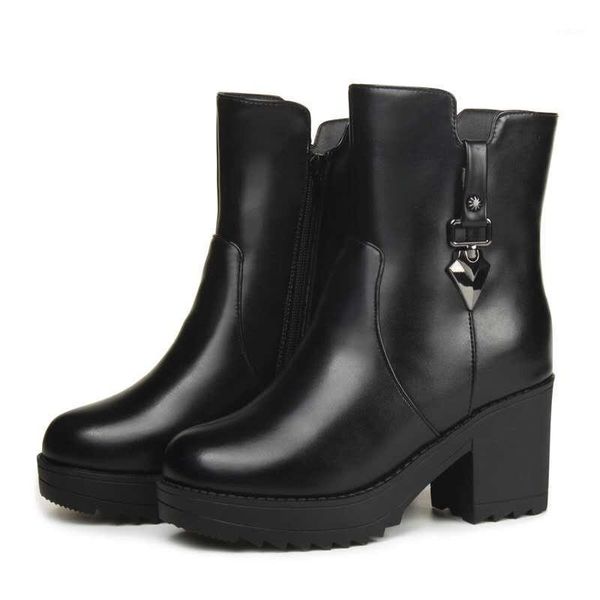 shoes women boots winter warm snow boots women slope heel ankle for female winter shoes botas mujer plush zapatos de mujer1, Black
shoes women boots winter warm snow boots women slope heel ankle for female winter shoes botas mujer plush zapatos de mujer1, Black