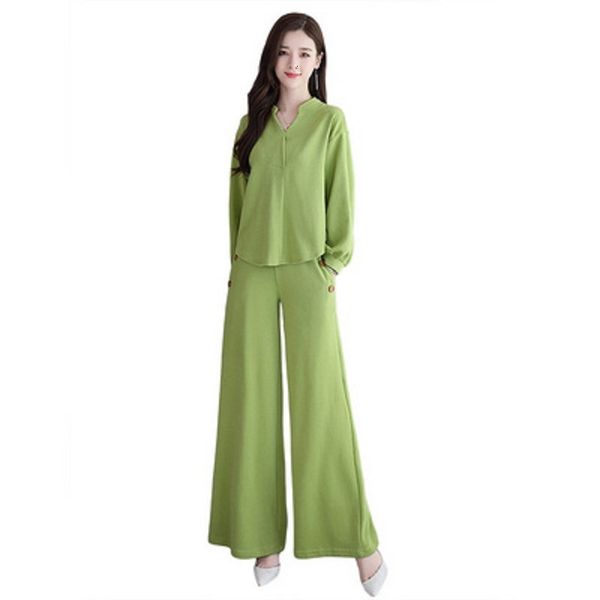 new set of two plus size fashion pieces dressed in summer style 2021 temperament was thin female released sports suit rjjx, White 
new set of two plus size fashion pieces dressed in summer style 2021 temperament was thin female released sports suit rjjx, White