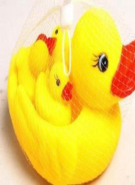 1 s45 swimming 3 large loaded duck toy small child bag four bathing essential baby sqcema pingtoy
1 s45 swimming 3 large loaded duck toy small child bag four bathing essential baby sqcema pingtoy