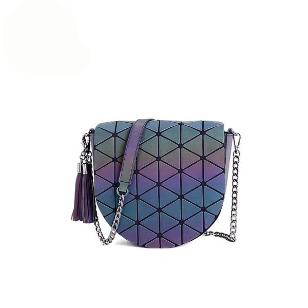 hbp 21 new saddle bag fashion casual geometric personality women diagonal luminous laser shoulder bag ph-wf2102121
hbp 21 new saddle bag fashion casual geometric personality women diagonal luminous laser shoulder bag ph-wf2102121