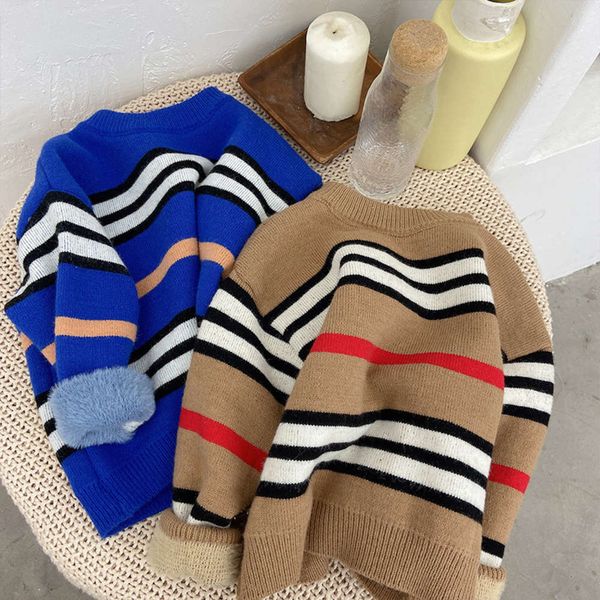 qinqi girls' sweater thickened pullover and warm children's t-shirt with round neck, Blue
qinqi girls' sweater thickened pullover and warm children's t-shirt with round neck, Blue