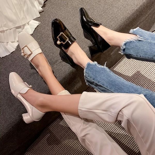 dress shoes spring women shallow brogue vintage chunky heel cut out pearl oxford female fashion elegant ladies short boot, Black
dress shoes spring women shallow brogue vintage chunky heel cut out pearl oxford female fashion elegant ladies short boot, Black