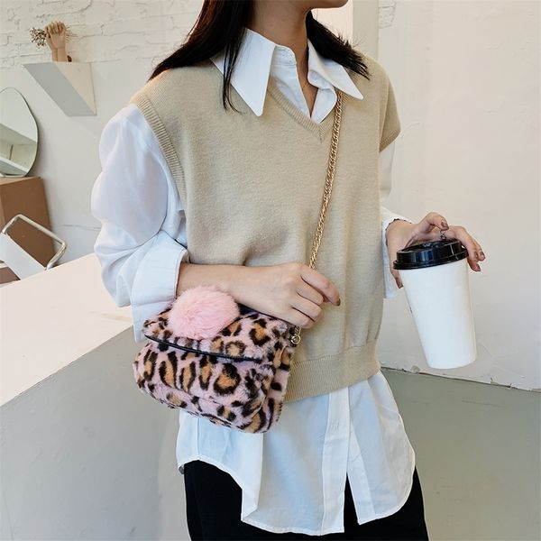 winter fashion shoulder bag female leopard print chain plush autumn messenger handbag soft women fluffy pompom crossbody bags
winter fashion shoulder bag female leopard print chain plush autumn messenger handbag soft women fluffy pompom crossbody bags