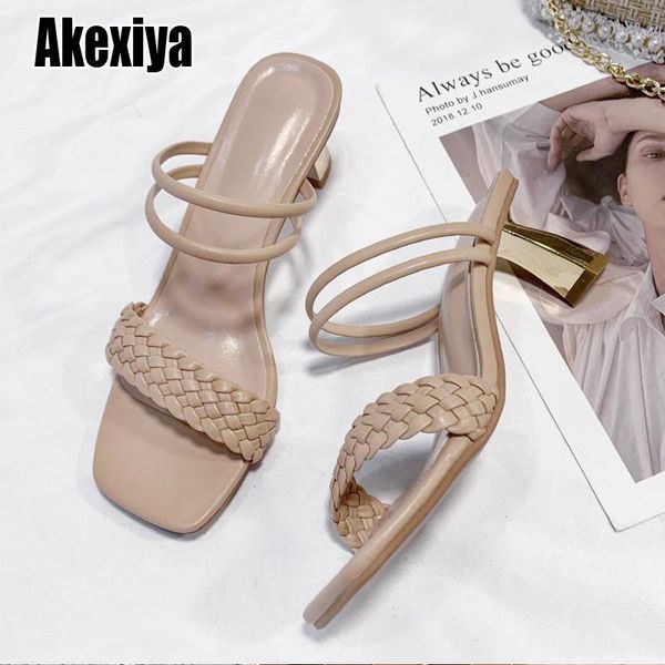 sandals 2021 women ladies high heels shoes woman slippers open toes fashion party female lady for o0121, Black
sandals 2021 women ladies high heels shoes woman slippers open toes fashion party female lady for o0121, Black