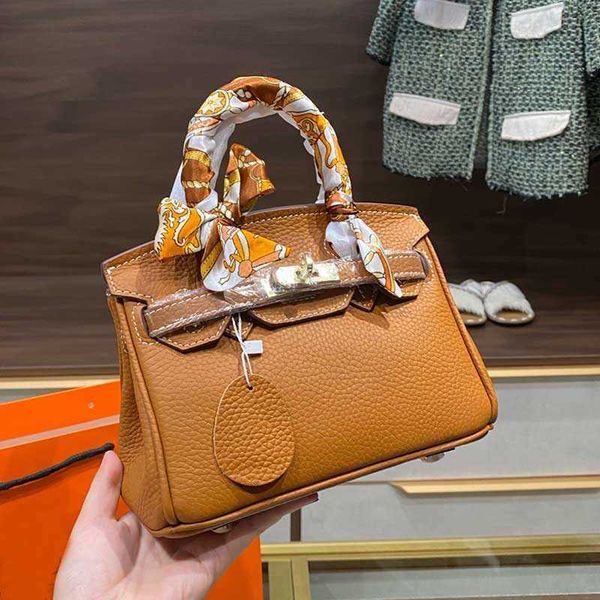 lady style hand bag popular genuine leather bag women classic shoulder bag crossbody handbag
lady style hand bag popular genuine leather bag women classic shoulder bag crossbody handbag