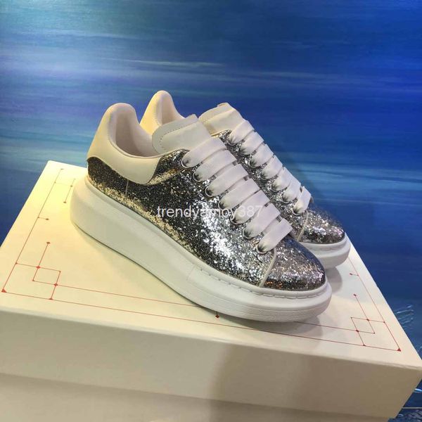 dress shoes yuan shanshan's same thick bottom small white shoes women's reflective inner heightening sports fantasy rainbow couple, Black
dress shoes yuan shanshan's same thick bottom small white shoes women's reflective inner heightening sports fantasy rainbow couple, Black