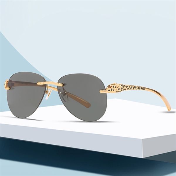 80% off store online leopard head rimless men and women trend sun driver's pilot's toad glasses, White;black
80% off store online leopard head rimless men and women trend sun driver's pilot's toad glasses, White;black